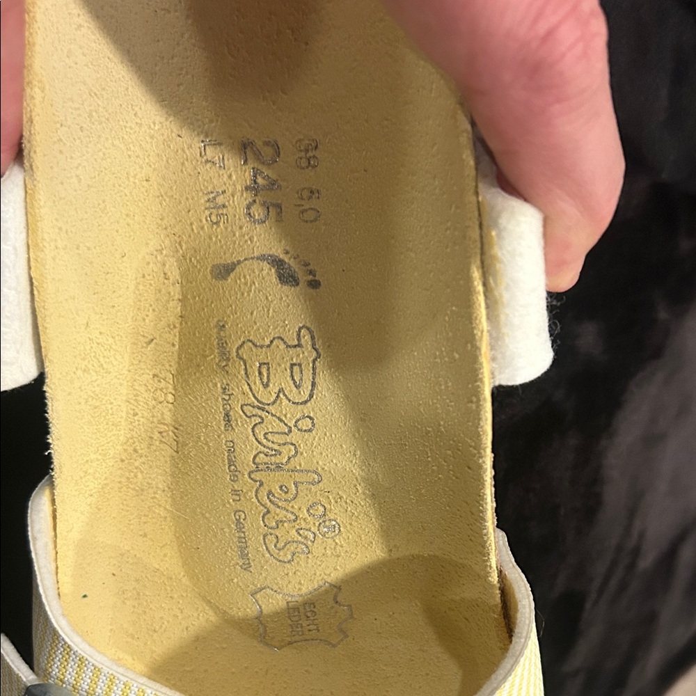 Birki’s - Yellow Striped Women's Sandals - size 7 (runs a little big) **Like New - Picture 5 of 6